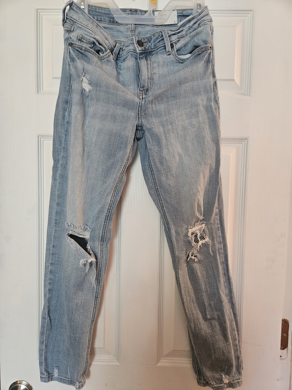 Cosmic Blue Love Light Blue Distressed Women’s Jeans Size 27